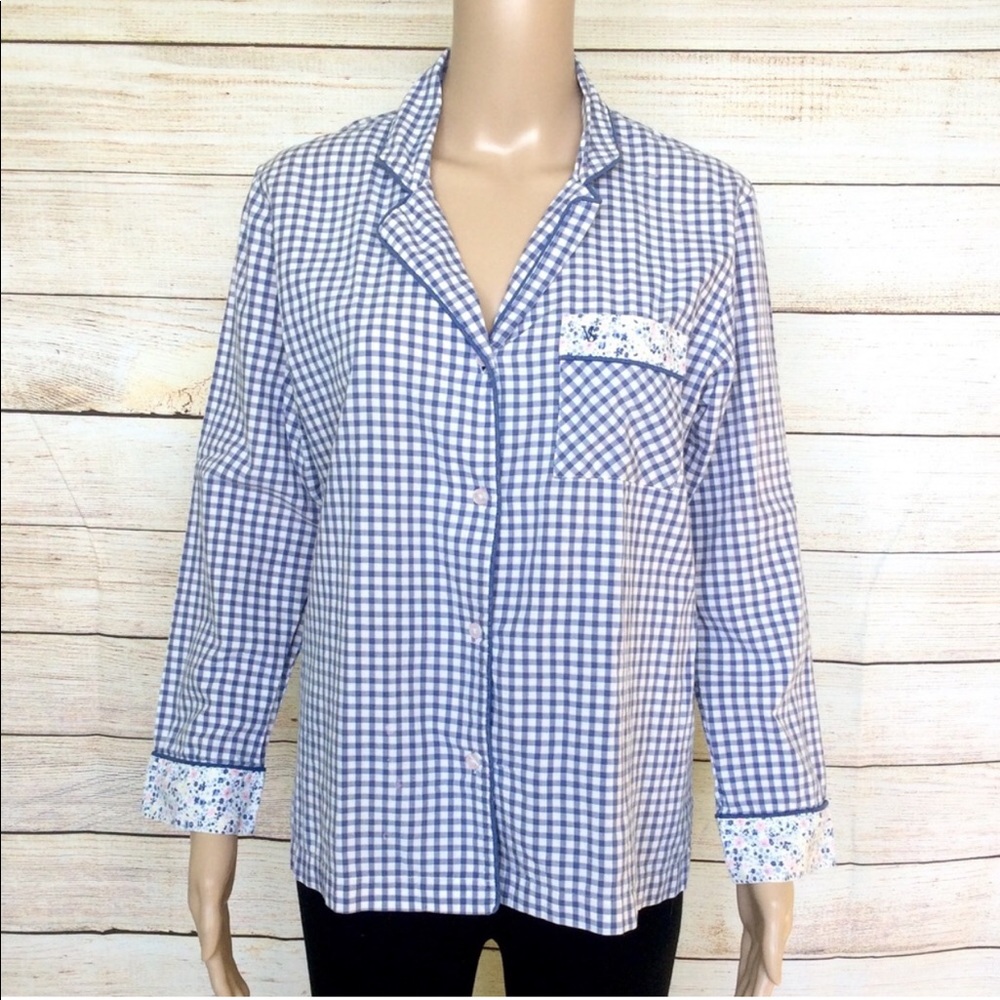 Victoria’s Secret pajama top